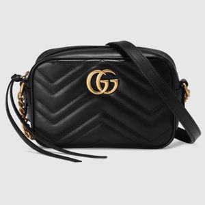 *SOLD* Gucci Marmont Mateless Crossbody Bag